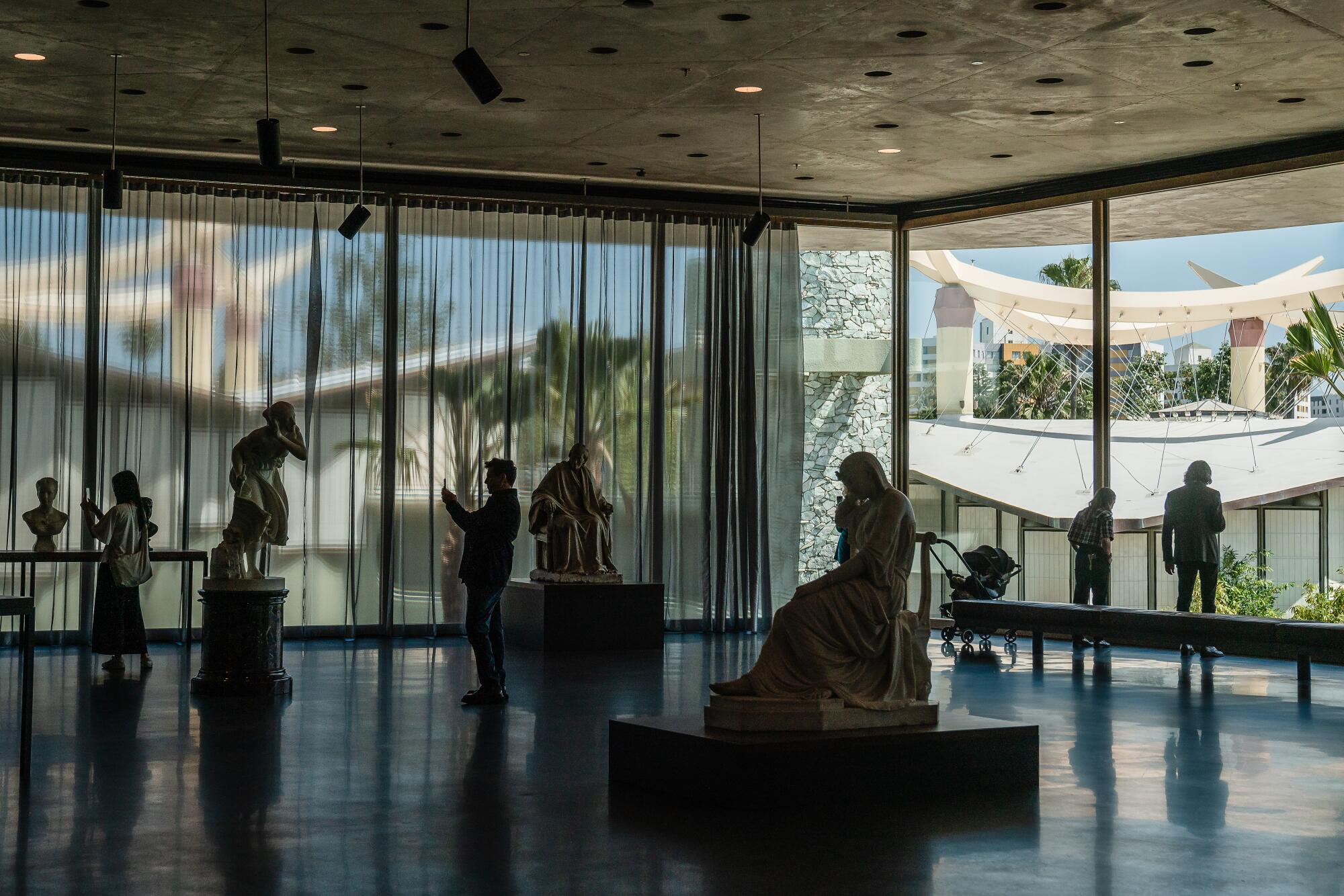 Early visitors' first impressions of LACMA's David Geffen Galleries - Los Angeles Times